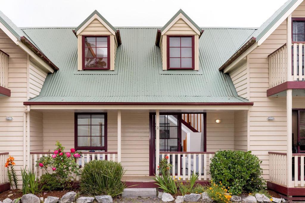 Kitty'S Cottages - Managed By Big4 Strahan Holiday Retreat 외부 사진